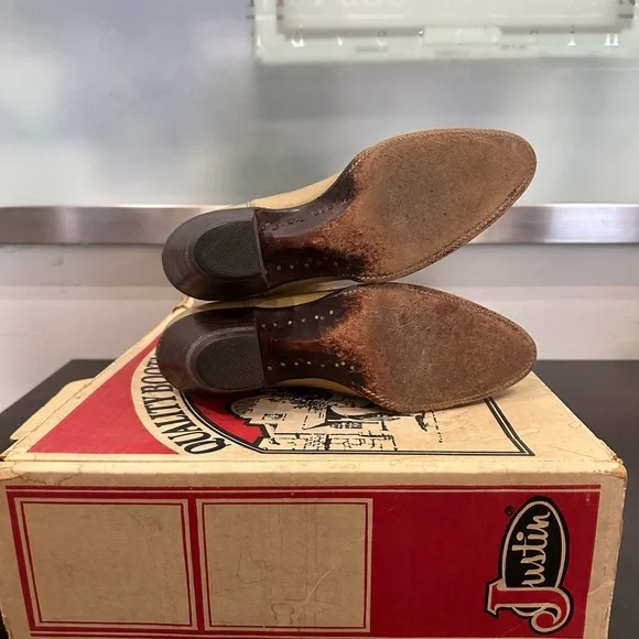 Justin Brown Cowgirl Boots - Picture 4 of 8